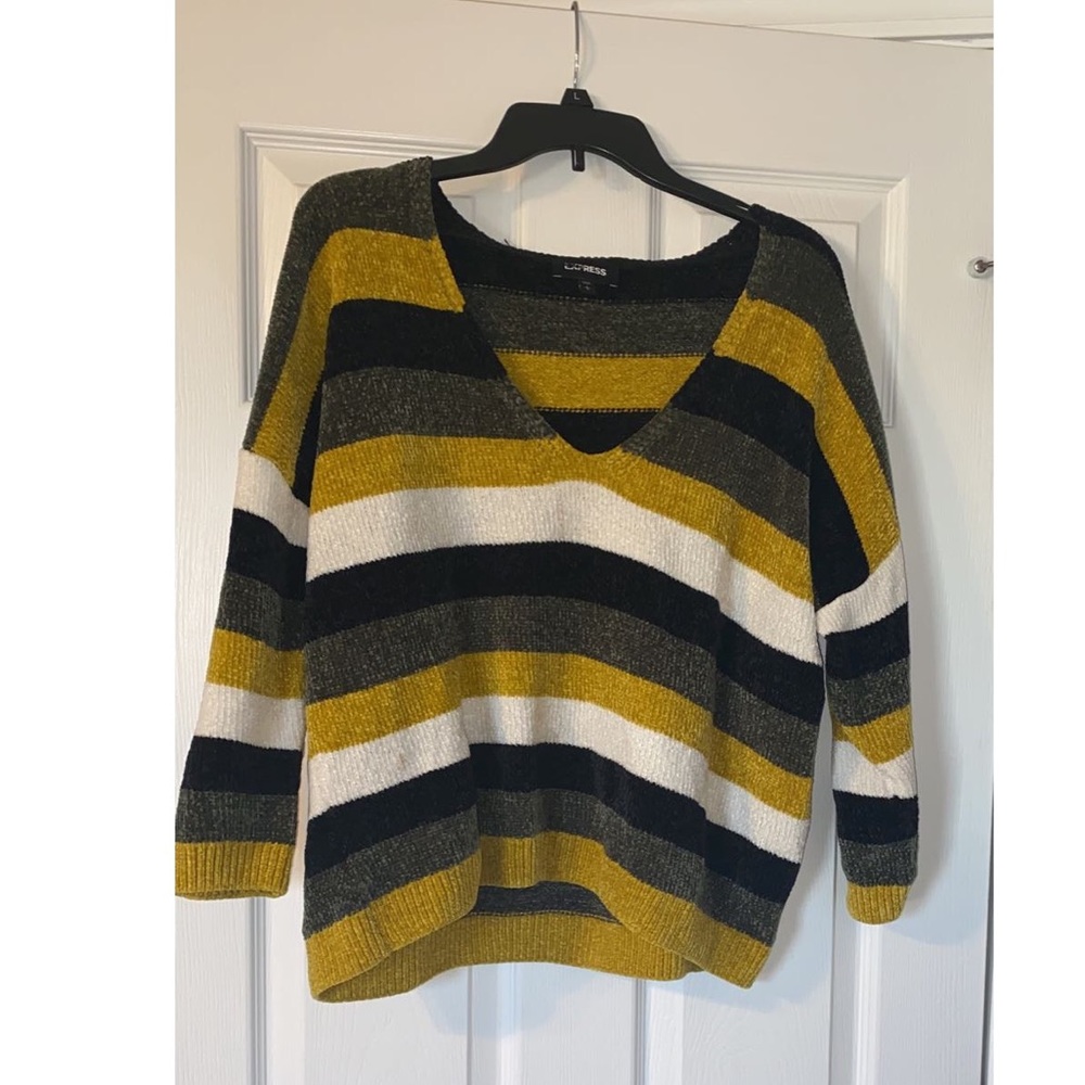 Multicolor sweater!